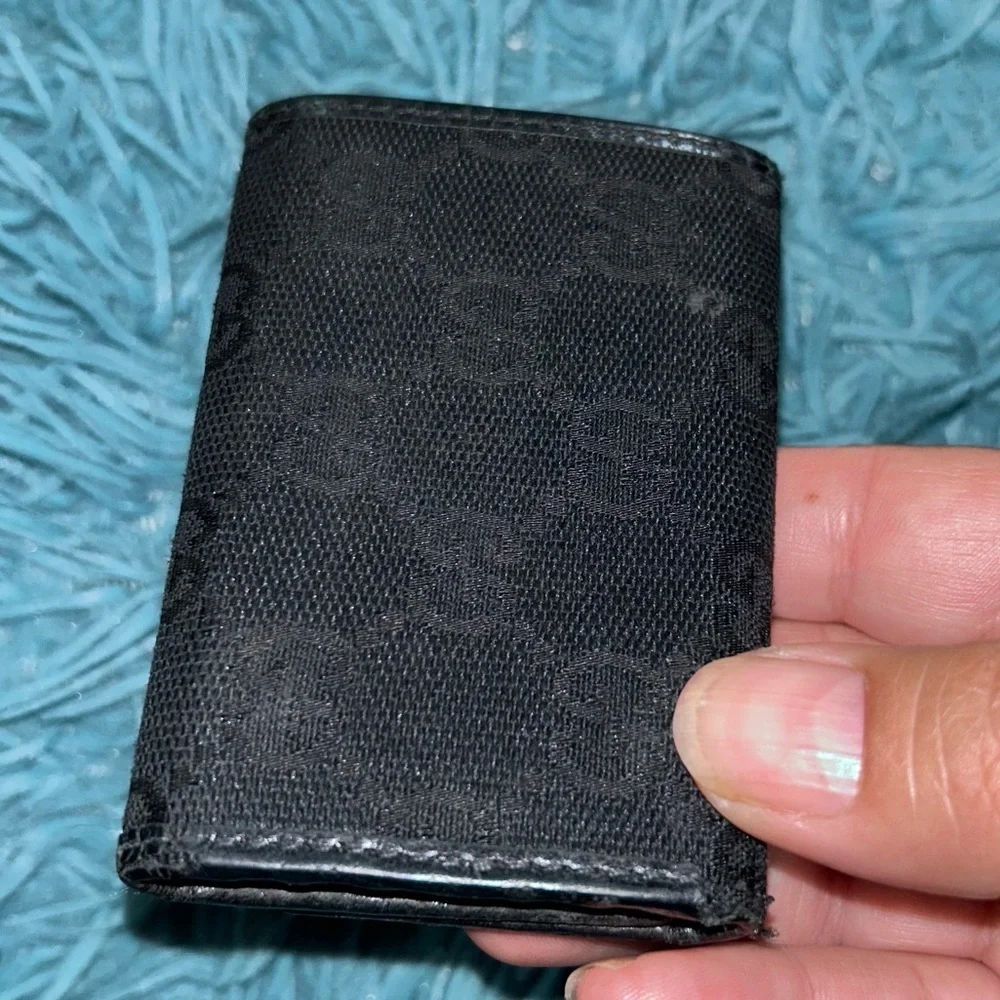 GUCCI BLACK KEYHOLDER
